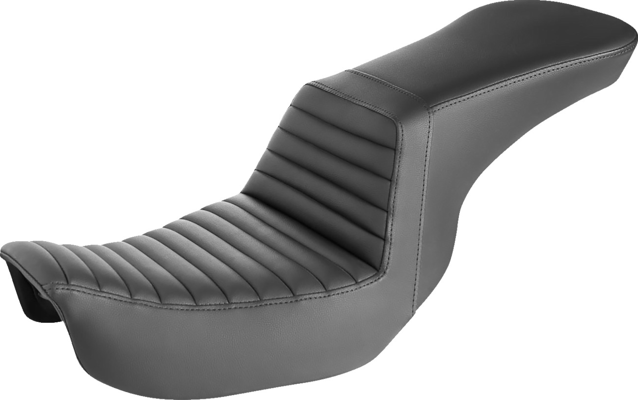 00B9A5EC-68BE-4288-BC09-476ABFAAC737.jpg 00B9A5EC-68BE-4288-BC09-476ABFAAC737.jpg