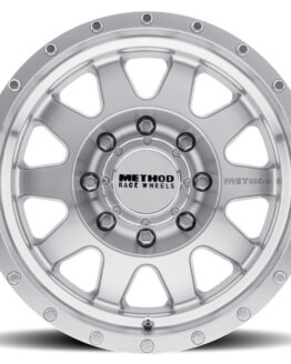 MR301 The Standard 18x9 +18mm Offset 8x6.5 130.81mm CB Machined/Clear Coat Wheel