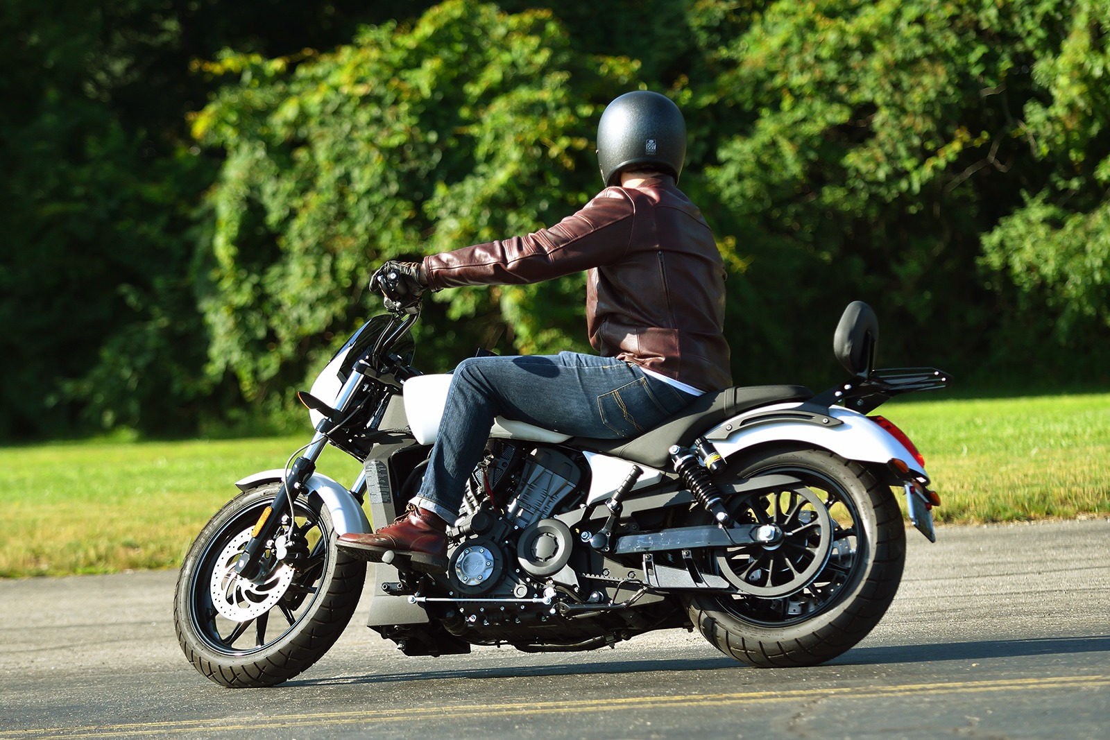 Kenda K671 Cruiser Front Tire 110/70H-17 54H Tubeless - Image 3