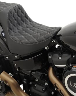 Predator Double Diamond Vinyl 2-Up Seat Black/Silver