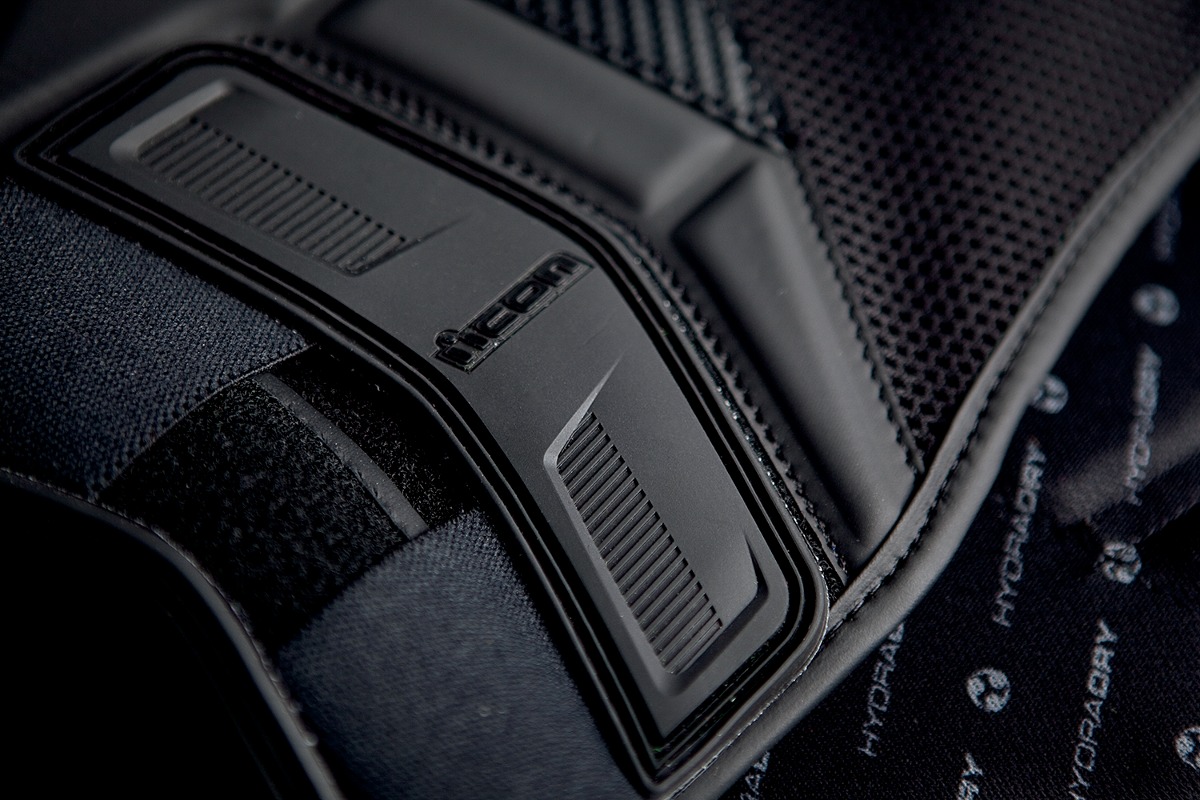 Stryker Field Armor Vest Stealth Large/X-Large - Image 9