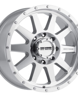 Method MR301 18x9 Wheel Machined/Clear Coat 8x180