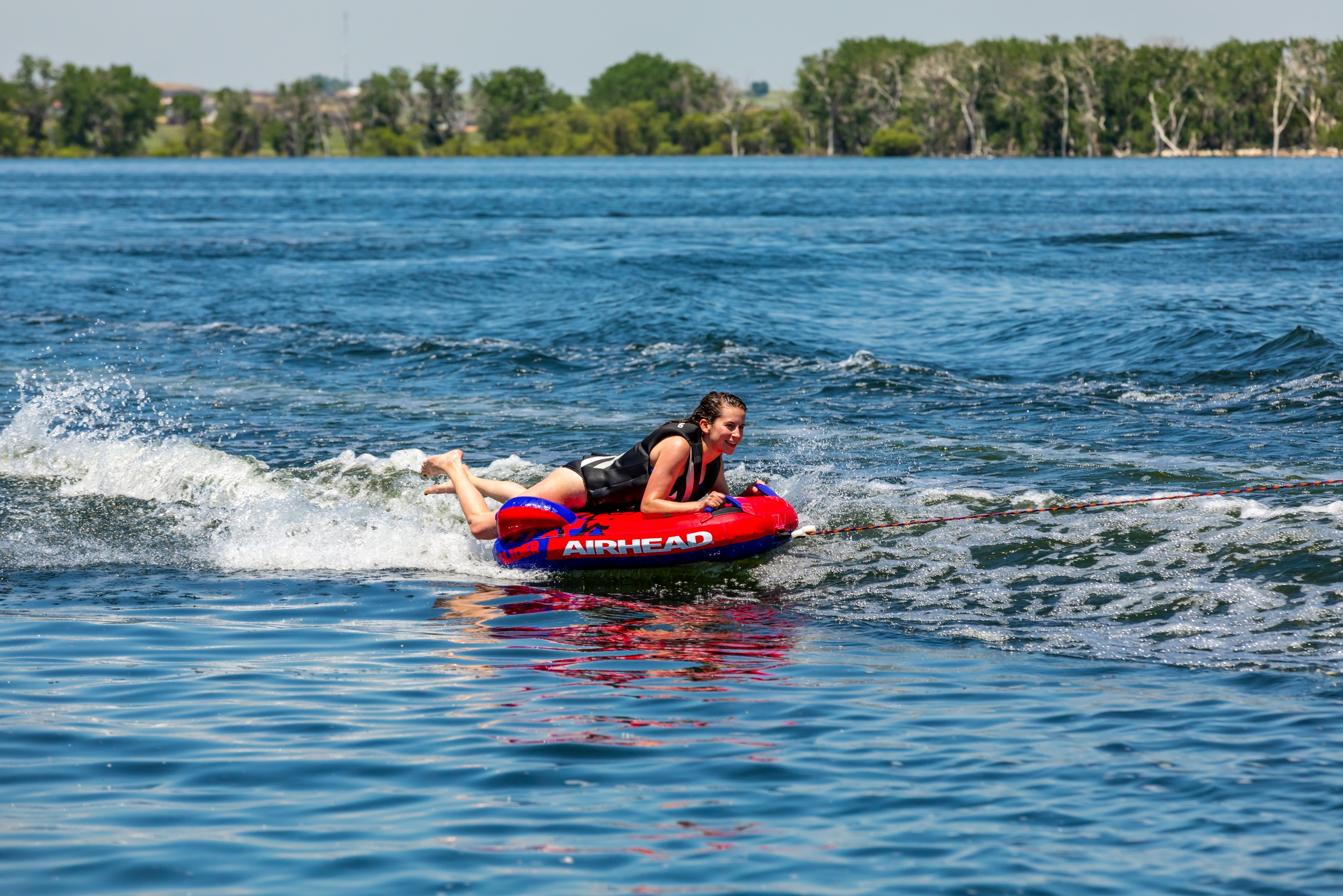 AIRHEAD Slider 1 Rider Towable Tube 45in x 25in - Image 4