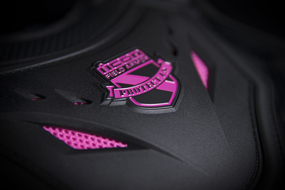 Stryker Field Armor Vest Black/Pink Large/X-Large - Image 9