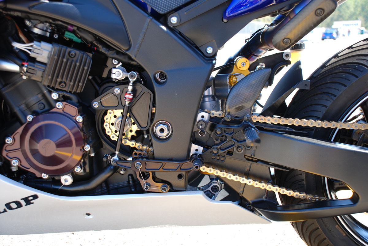 Graves WORKS Rearsets For Yamaha R1 - Image 6