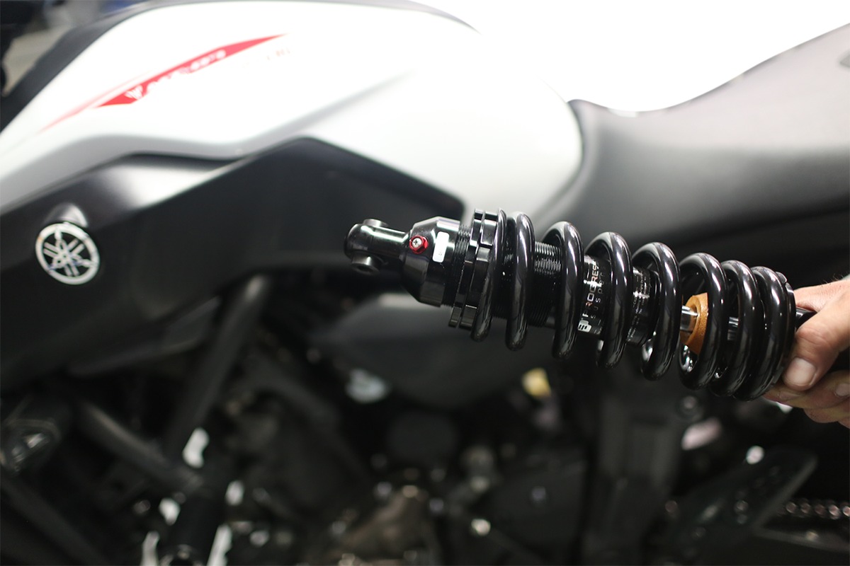 Stock Length 465 Series Monotube Shock - Image 3