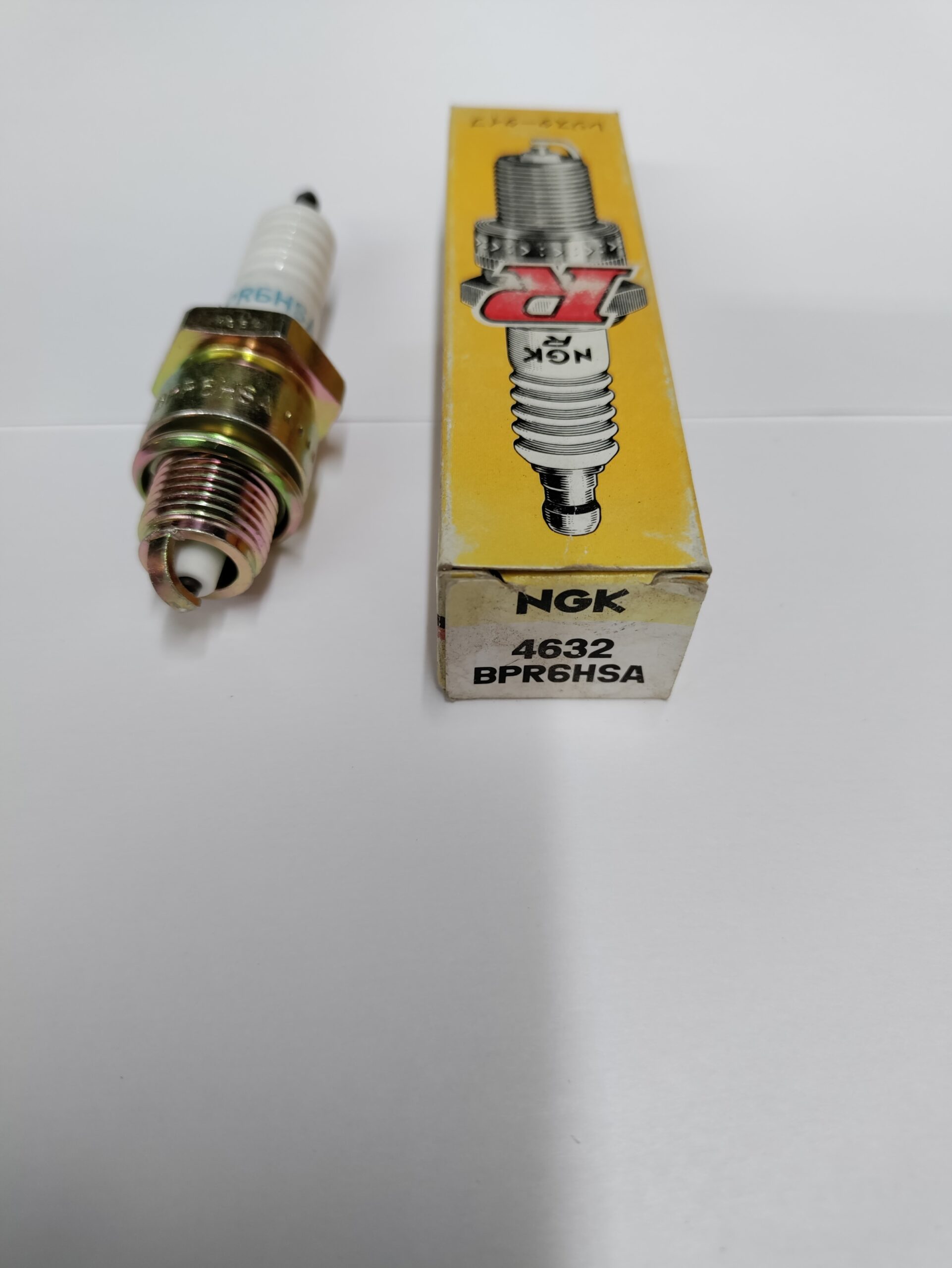 NGK DPR8Z Spark Plug 4730 - Each - Image 2