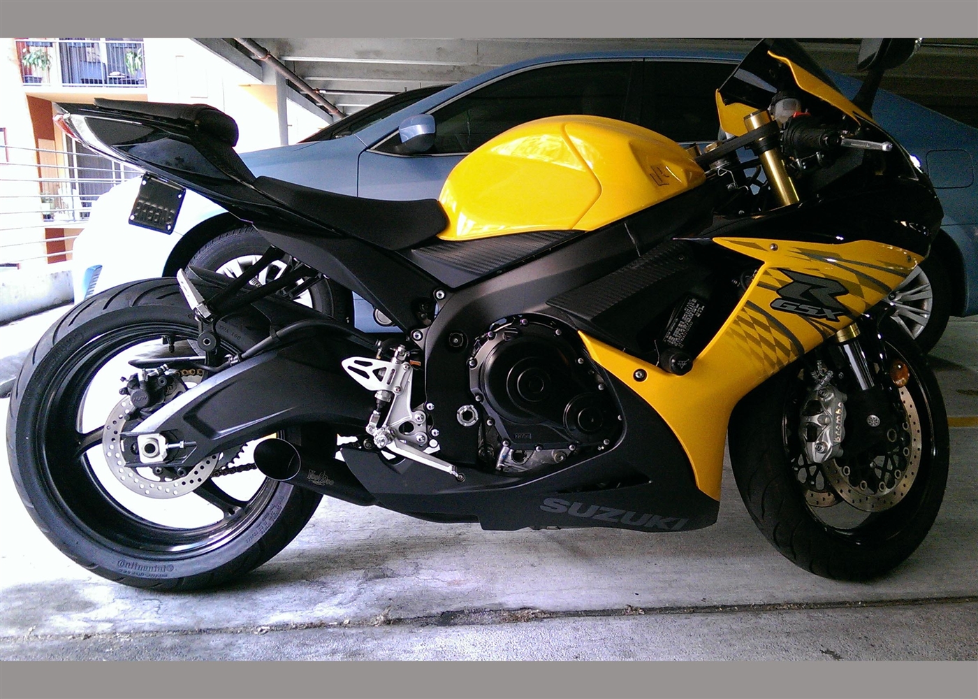 Black Shorty Slip On Exhaust Muffler - Image 3