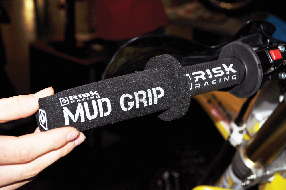 Risk Racing Mud Grips Universal Grip Covers for Muddy Conditions - Image 6