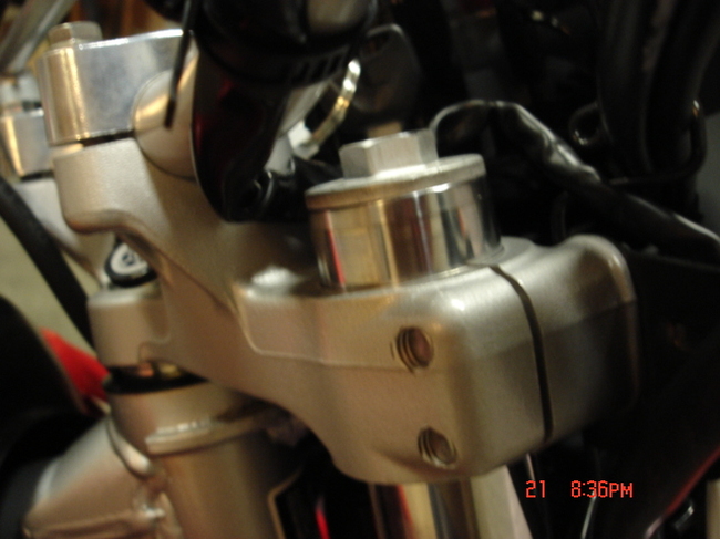 1-5/8" Lowering Link - Red, Lowers Rear Suspension 1.625" Inches - Image 3